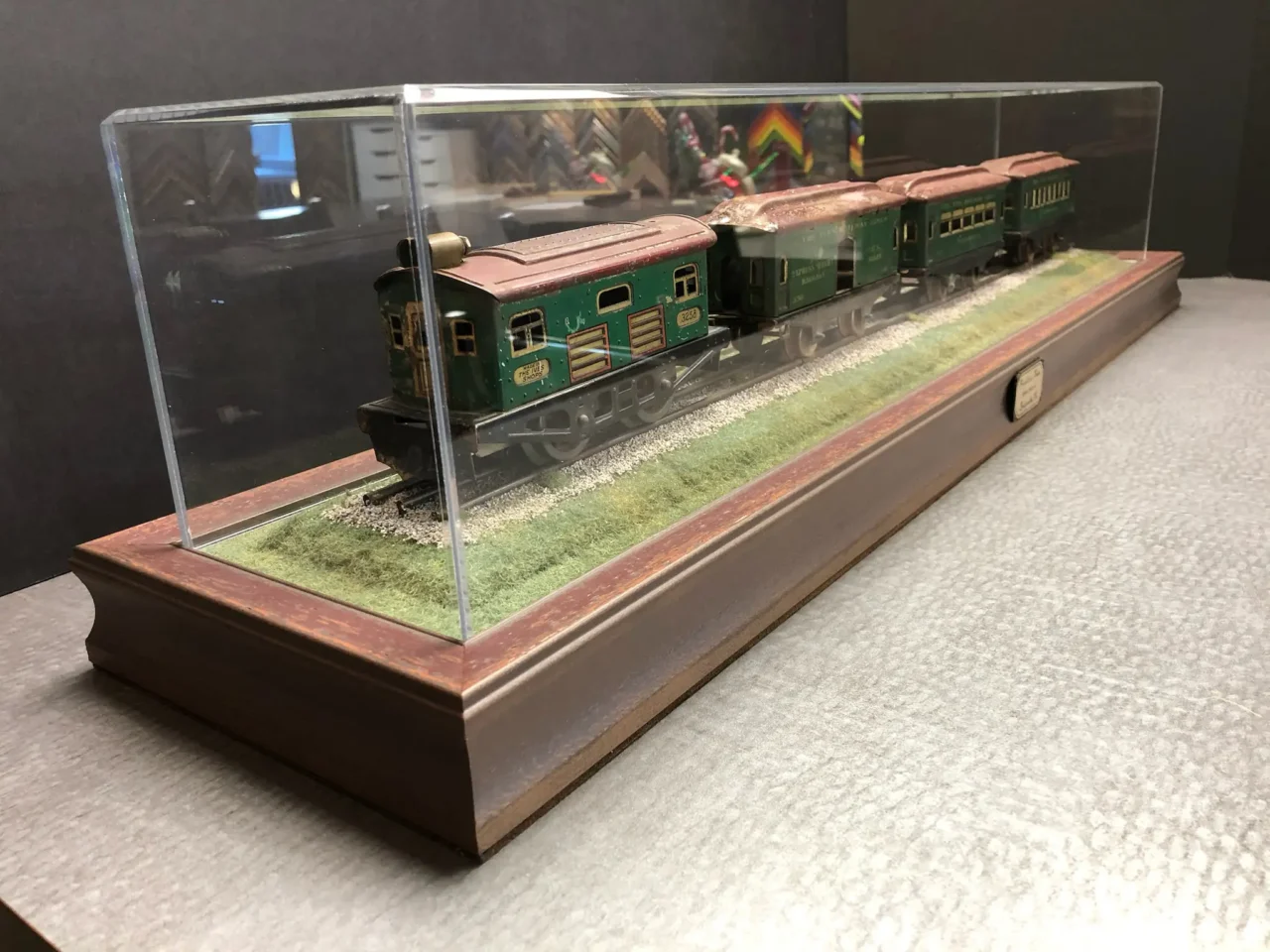 acrylic case display